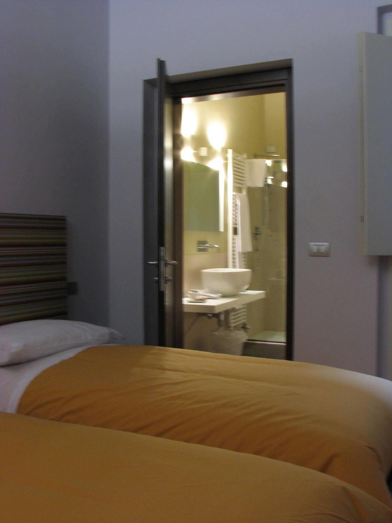 Parizzi Suites & Restaurant Parma Exterior foto